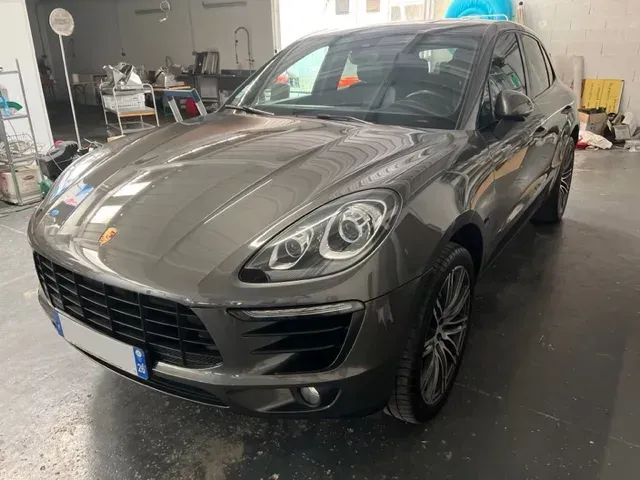 porsche-macan